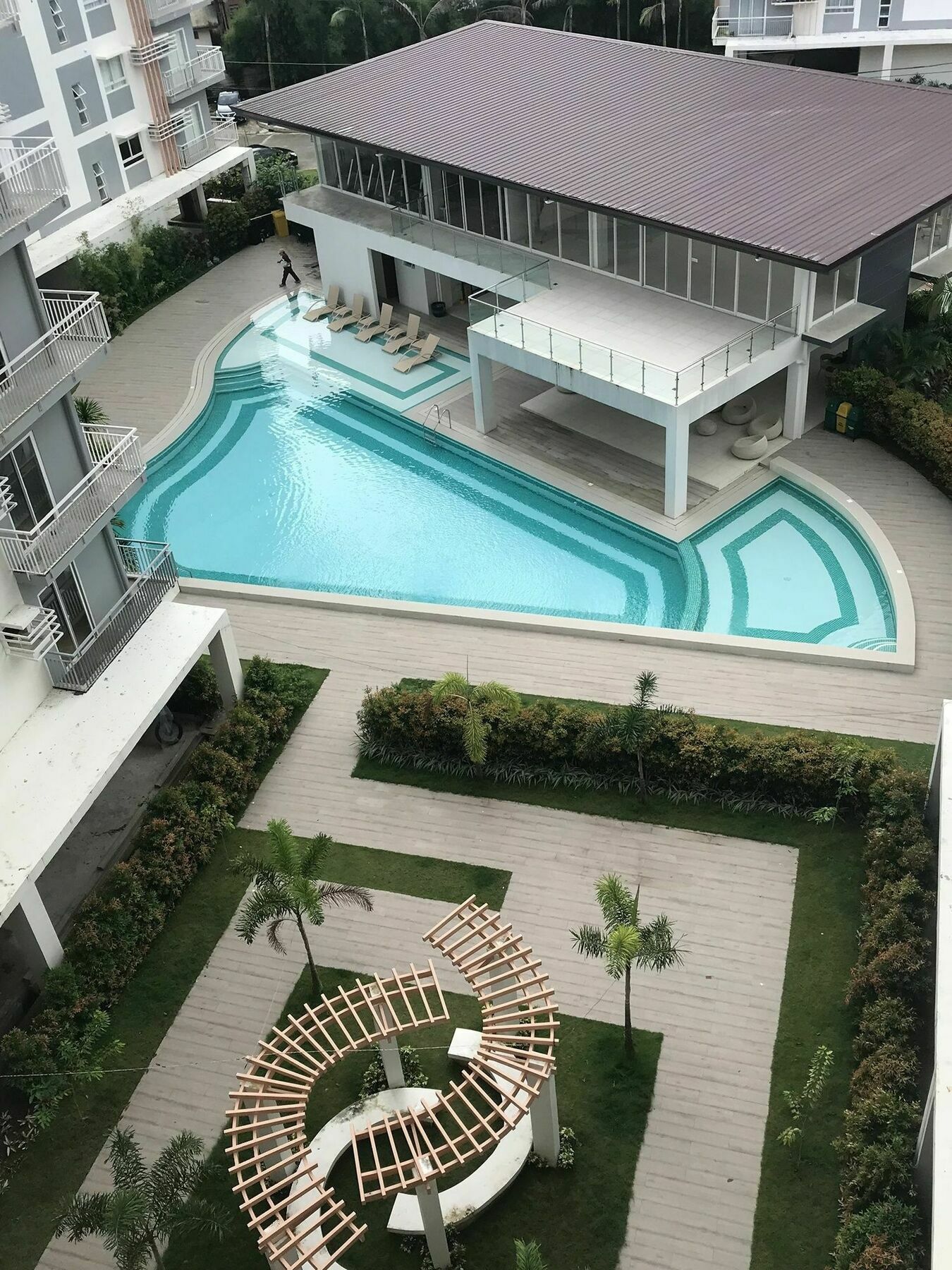 Mivesa Garden Residences By Cec Cebu Exterior photo